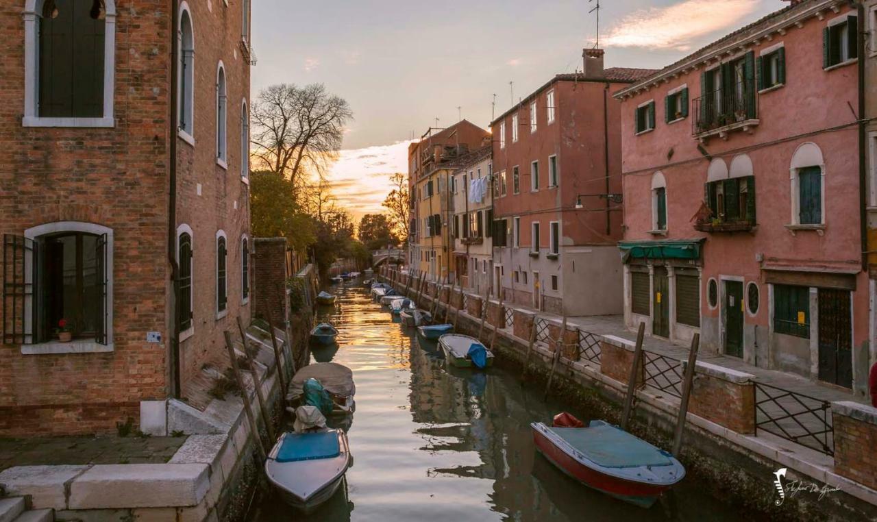 Monolocale La Corte Biennale Venezia Eksteriør bilde