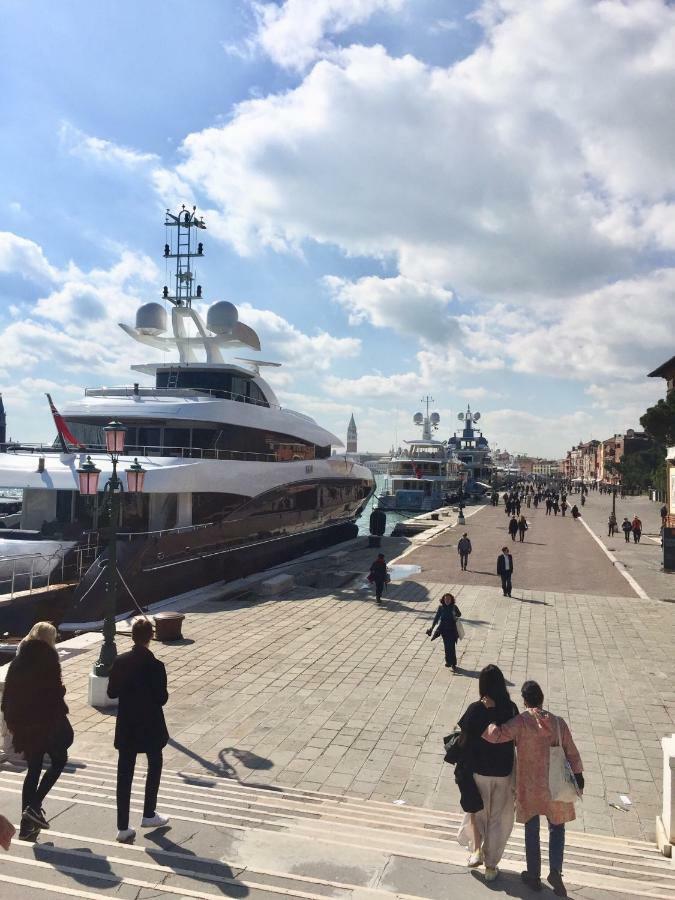 Monolocale La Corte Biennale Venezia Eksteriør bilde